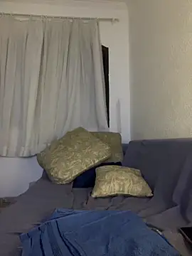 Snapshot of virtualgirlbr chatting on February 9, 7:45 am virtualgirlbr online show from February 9, 7:45 am