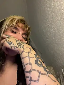 Snapshot of virtualgirlbr chatting on February 20, 7:10 am virtualgirlbr online show from February 20, 7:10 am