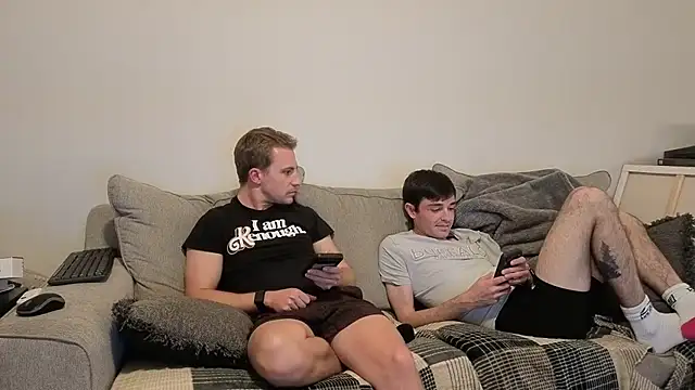 Snapshot of Drakerileyxxx chatting on March 15, 11:55 pm Drakerileyxxx online show from March 15, 11:55 pm