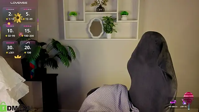 R0cket bunny online show from May 13, 1:03 am
