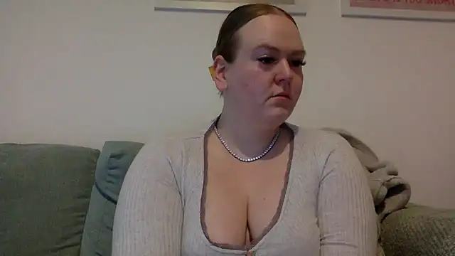 gracelovesxx online show from June 3, 9:01 am
