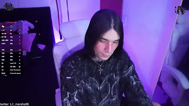 Snapshot of marshall__k chatting on February 12, 11:55 pm marshall k online show from February 12, 11:55 pm