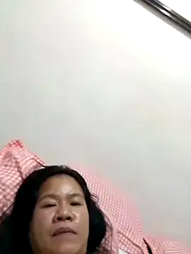 AsianbouncieGIRL online show from May 16, 12:18 am