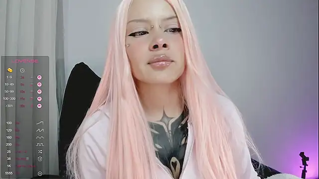 AlinaLukyanova online show from March 16, 4:40 am