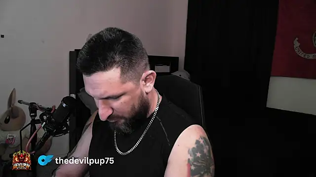 DevilPup75  online show from June 1, 6:15 am