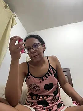 Valen1800 online show from April 10, 1:00 am