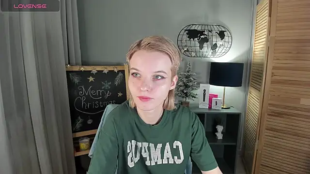 Madelaineses online show from December 23, 8:45 am