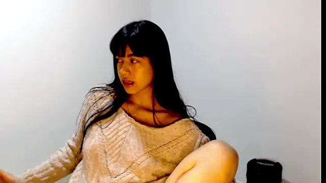 meganmiauu online show from May 4, 12:45 pm