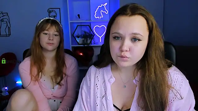 Snapshot of keri_ti chatting on September 24, 7:17 pm keri ti online show from September 24, 7:17 pm