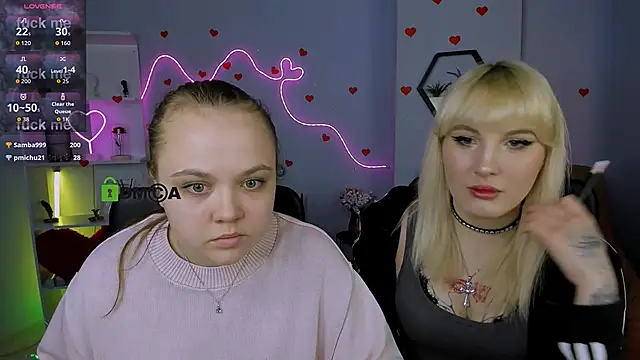 Snapshot of keri_ti chatting on March 2, 8:15 pm keri ti online show from March 2, 8:15 pm