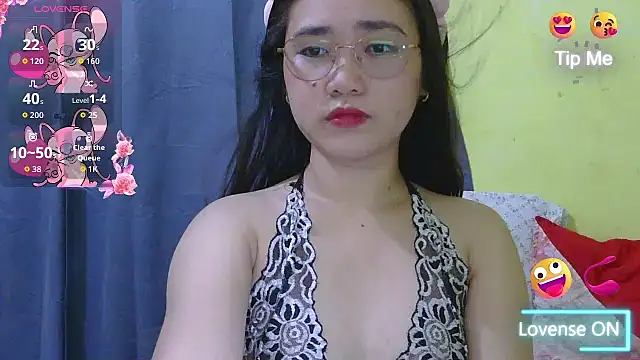 HornyAsian4uxx online show from May 25, 9:15 am