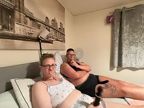 Curvy-Jinx online show from July 16, 8:48 pm