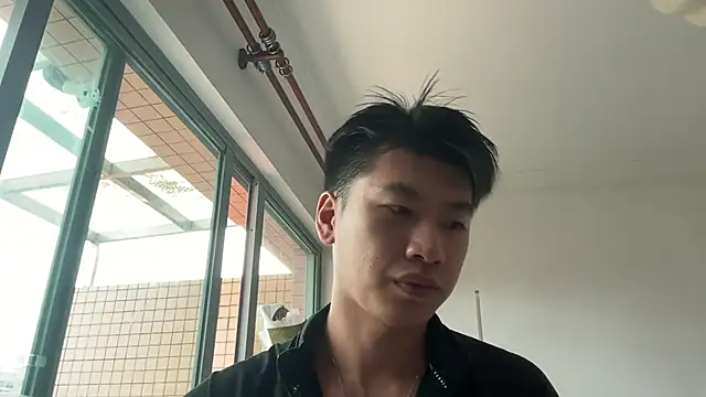 Snapshot of heywilliam chatting on October 22, 6:24 am heywilliam online show from October 22, 6:24 am