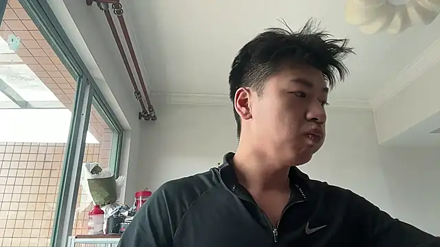 Snapshot of heywilliam chatting on October 23, 2:22 am heywilliam online show from October 23, 2:22 am