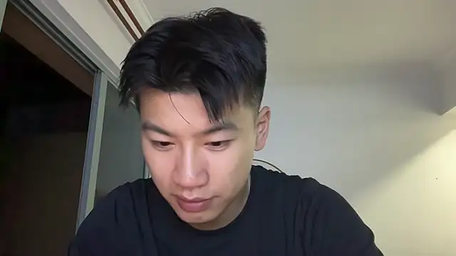 Snapshot of heywilliam chatting on November 15, 4:14 pm heywilliam online show from November 15, 4:14 pm