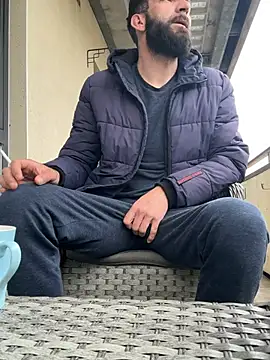 Michel huge online show from April 10, 7:02 am