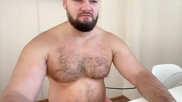 Snapshot of BrianJohnson_ chatting on March 15, 7:03 am BrianJohnson online show from March 15, 7:03 am