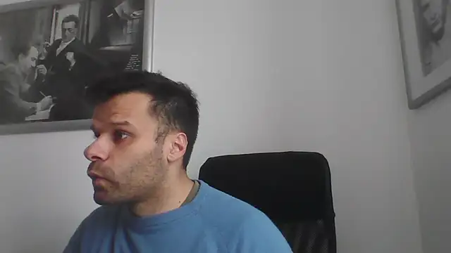 Snapshot of FROCETTO93 chatting on February 11, 12:43 pm FROCETTO93 online show from February 11, 12:43 pm