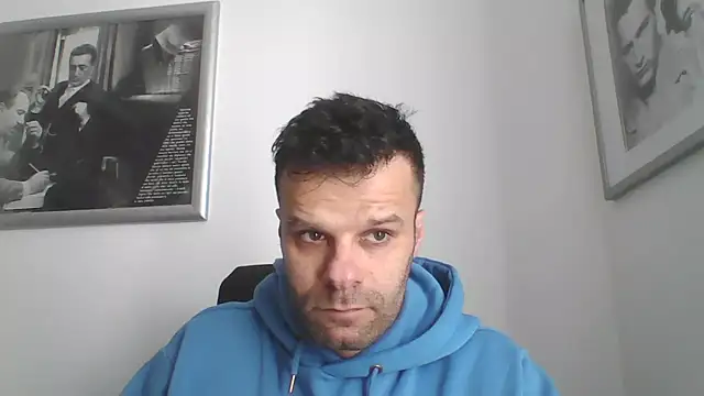 Snapshot of FROCETTO93 chatting on February 17, 12:45 pm FROCETTO93 online show from February 17, 12:45 pm