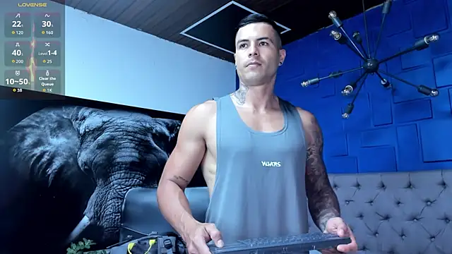 andres-clark92 online show from March 20, 4:01 pm