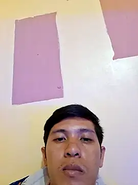 darryl hugecok online show from June 2, 12:40 pm