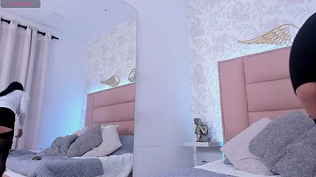 Snapshot of white_leti chatting on October 14, 9:37 pm white leti online show from October 14, 9:37 pm