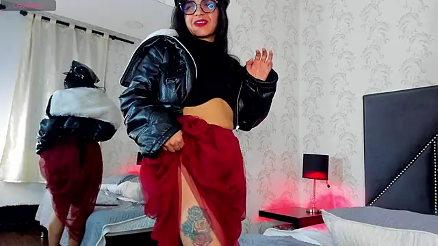 Snapshot of white_leti chatting on October 31, 10:22 pm white leti online show from October 31, 10:22 pm