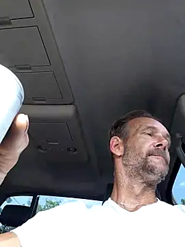 Hungwell1515 online show from May 10, 1:49 pm