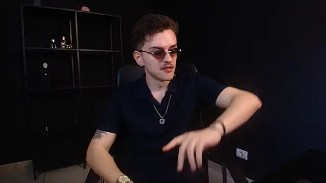 FelixStarkk online show from June 1, 5:20 am