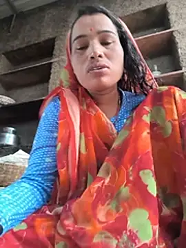 Hot raaani online show from July 22, 1:41 am