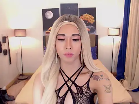 PreciousAmore online show from November 14, 10:47 am