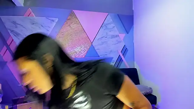 keytinthomson  online show from September 13, 7:35 pm