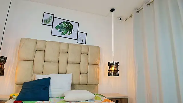 Cinthiabaker online show from April 18, 11:47 am