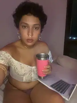 OliviaWild  online show from March 5, 2:40 am