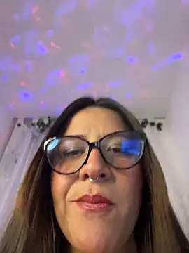 Linda Bellucci online show from May 16, 5:04 am