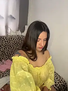 Linda Bellucci online show from May 26, 1:18 pm