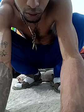 Negritohot2828 online show from October 2, 4:41 am