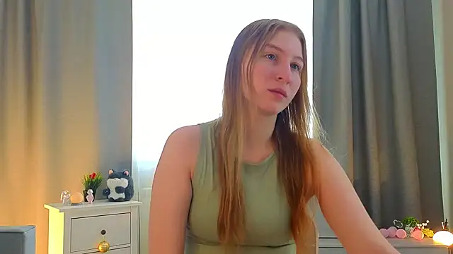 LorettaGladman online show from April 17, 4:15 am