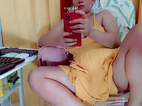 nesianhottits online show from June 25, 8:46 pm