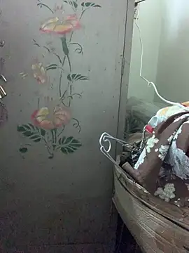 yang-2269 online show from February 15, 7:21 pm