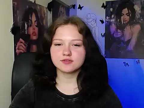 LadyAlice  online show from May 23, 6:18 am