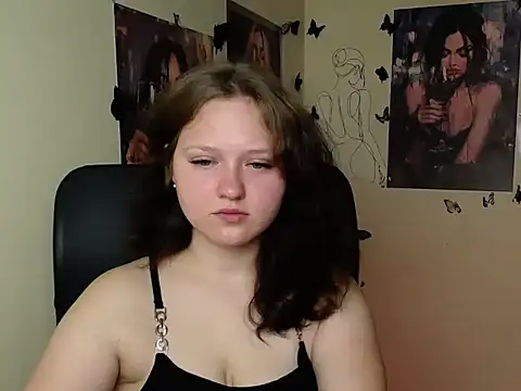 Snapshot of LadyAlice_ chatting on July 2, 6:19 am LadyAlice online show from July 2, 6:19 am