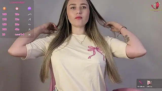 Veronika  Winslow  online show from November 20, 5:18 am