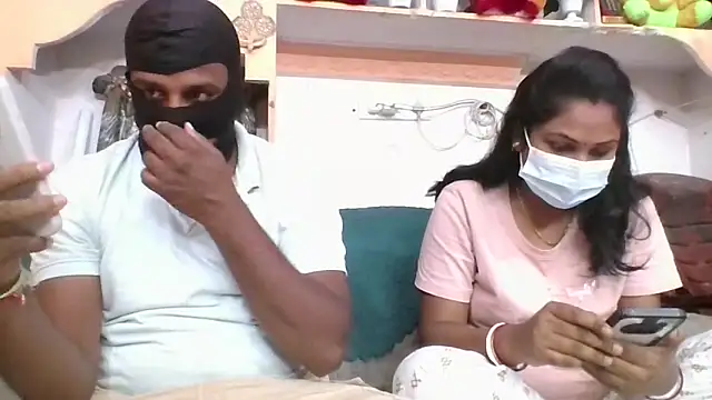 Lovlycouple1 online show from November 10, 5:12 pm