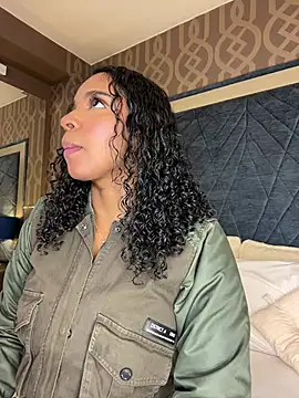 LisaMendez online show from May 30, 4:31 am