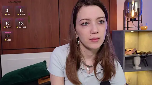 Snapshot of Alison_kisss chatting on June 22, 5:21 pm Alison kisss online show from June 22, 5:21 pm