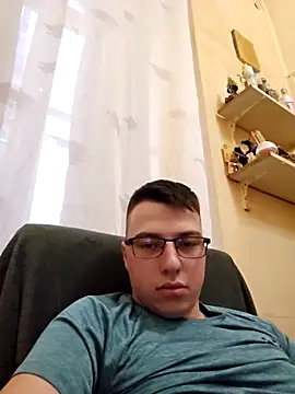 Snapshot of kristaly791 chatting on February 15, 11:41 am kristaly791 online show from February 15, 11:41 am