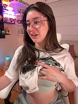 Snapshot of Sharon_07 chatting on September 26, 11:42 pm Sharon 07 online show from September 26, 11:42 pm