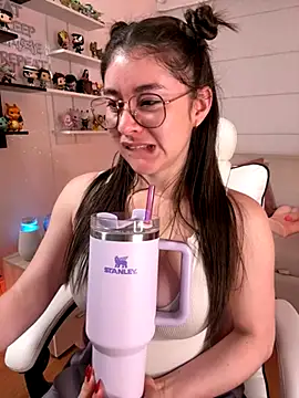 Snapshot of Sharon_07 chatting on October 4, 12:08 am Sharon 07 online show from October 4, 12:08 am