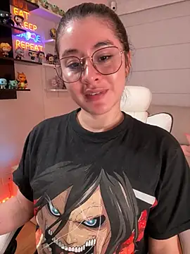 Snapshot of Sharon_07 chatting on October 22, 12:00 am Sharon 07 online show from October 22, 12:00 am